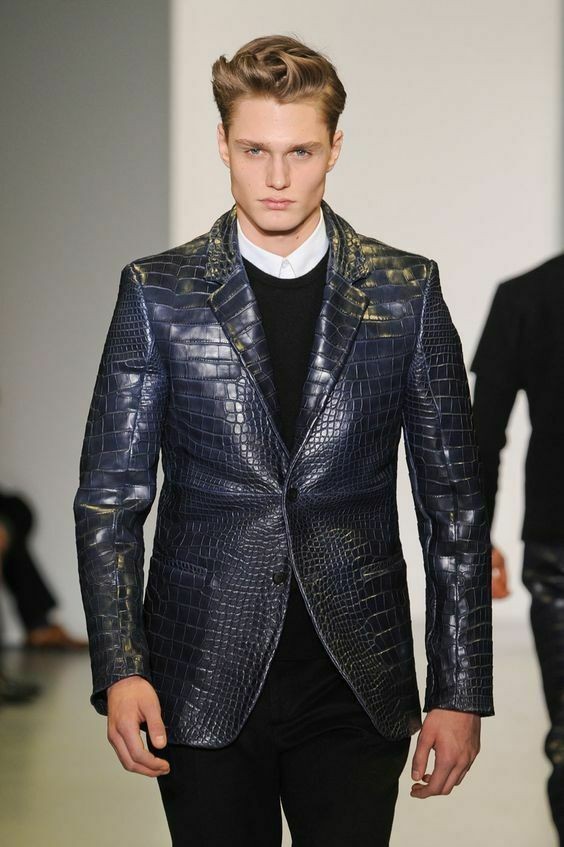 CROCODILE DESIGN BLACK TWO BUTTON MEN BUFFALO LEATHER BLAZER LEATHER COAT JACKET