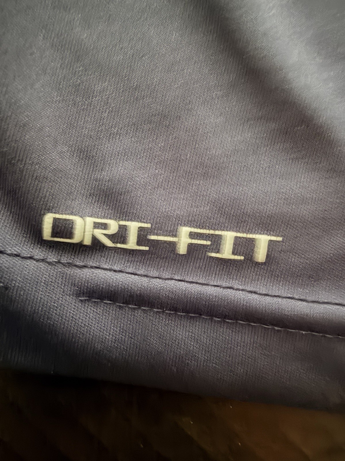 Nike Dri-FIT Men’s XL Blue Moisture Wicking UPF 40+ Long Sleeve Crew Tee