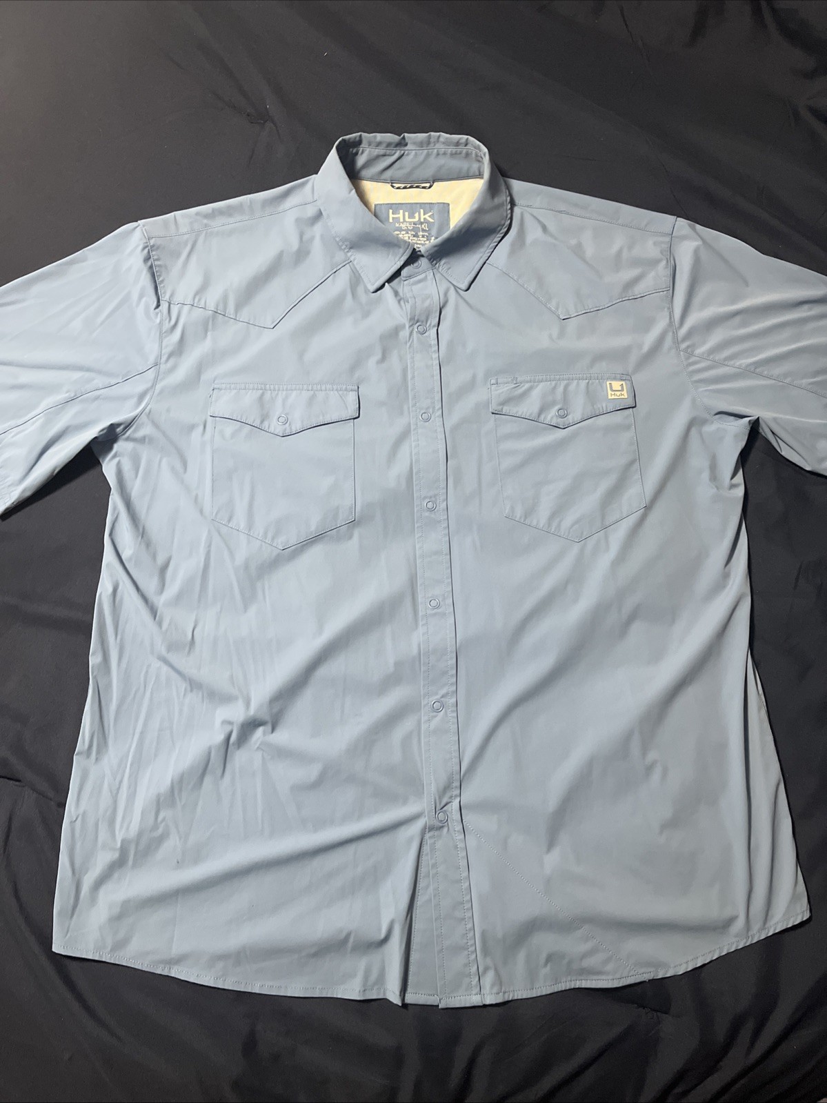 HUK Men’s Tide Point Size XL Short Sleeve Fishing Shirt Performance Button down