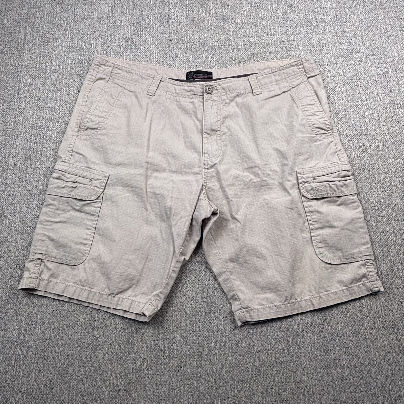 Riot Empire Khaki Cargo Shorts Mens Sz 40 Multi-Pocket Casual Outdoor School