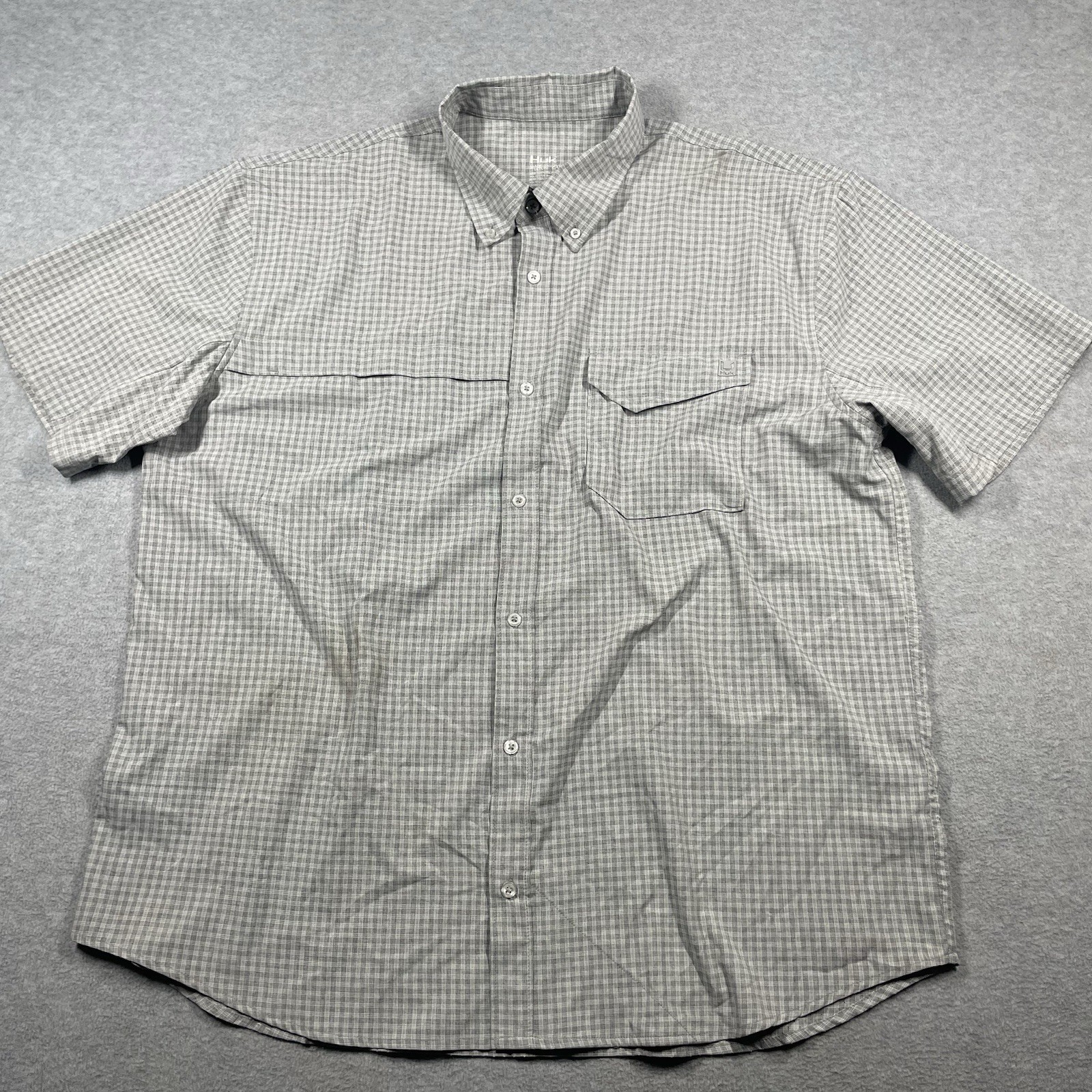 Huk fishing tide point shirt mens XXL gray short sleeve button down plaid