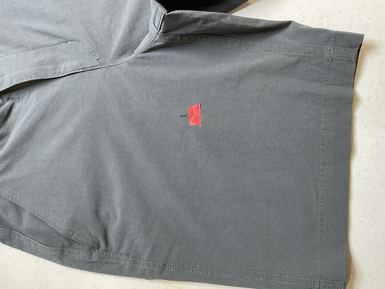 Buck Mason Carbon 8 Inch Deck Short Size 29 Retail $98