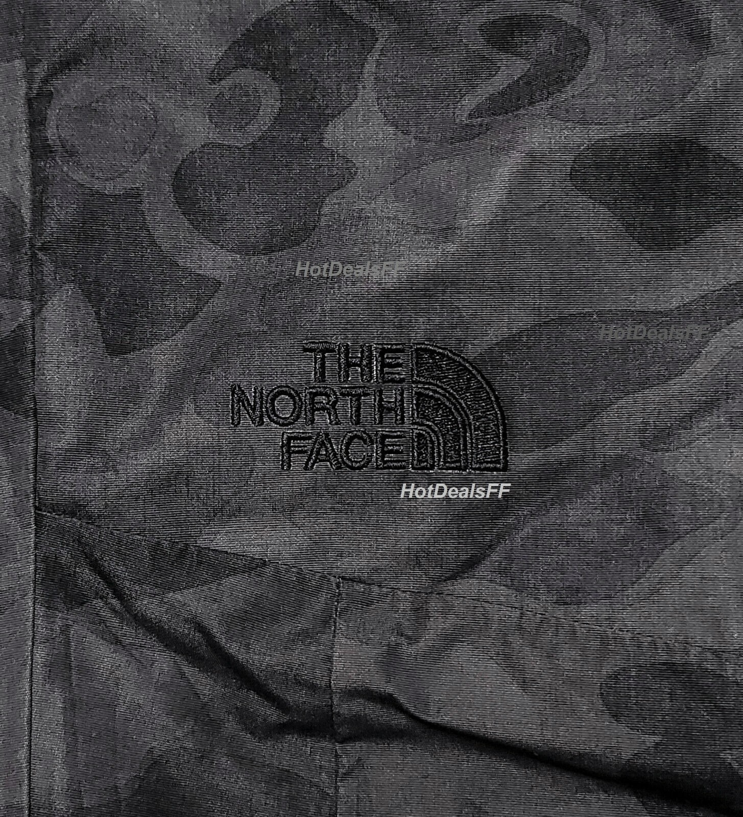 The North Face Men’s Small Freedom Waterproof Ski Bibs Tonal Duck Camo Print NEW
