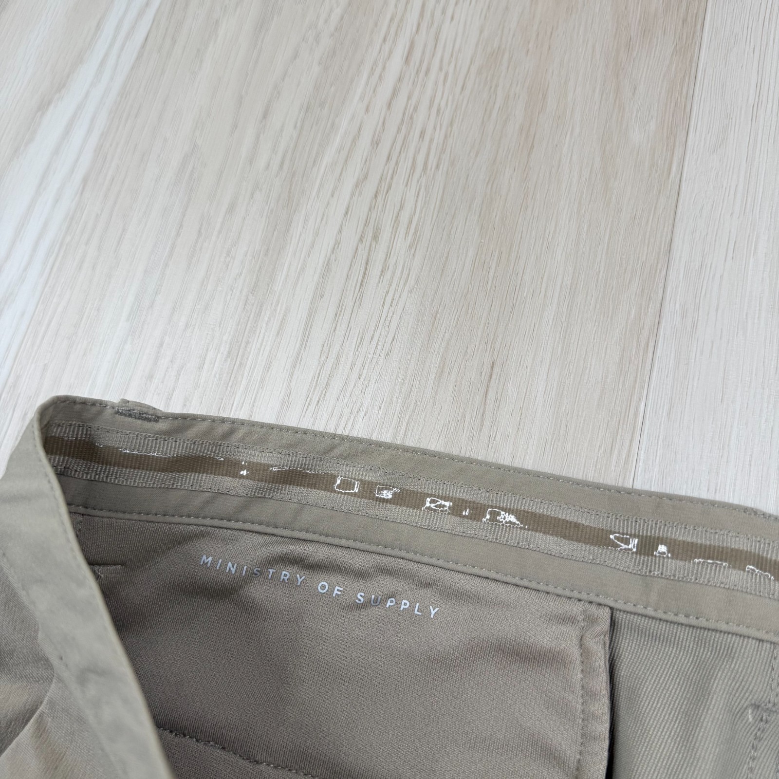 Aviator Ministry Of Supply Mens Beige Slim Fit 4-Way Stretch Chino Pants Size 36