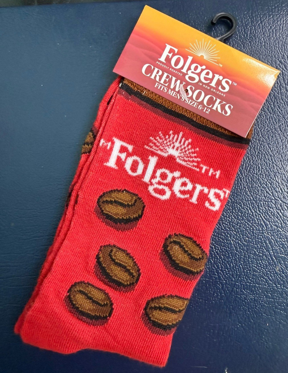 New Folgers Crew Novelty Socks Size 6-12 Coffee Beans Pattern Red 1 Pair