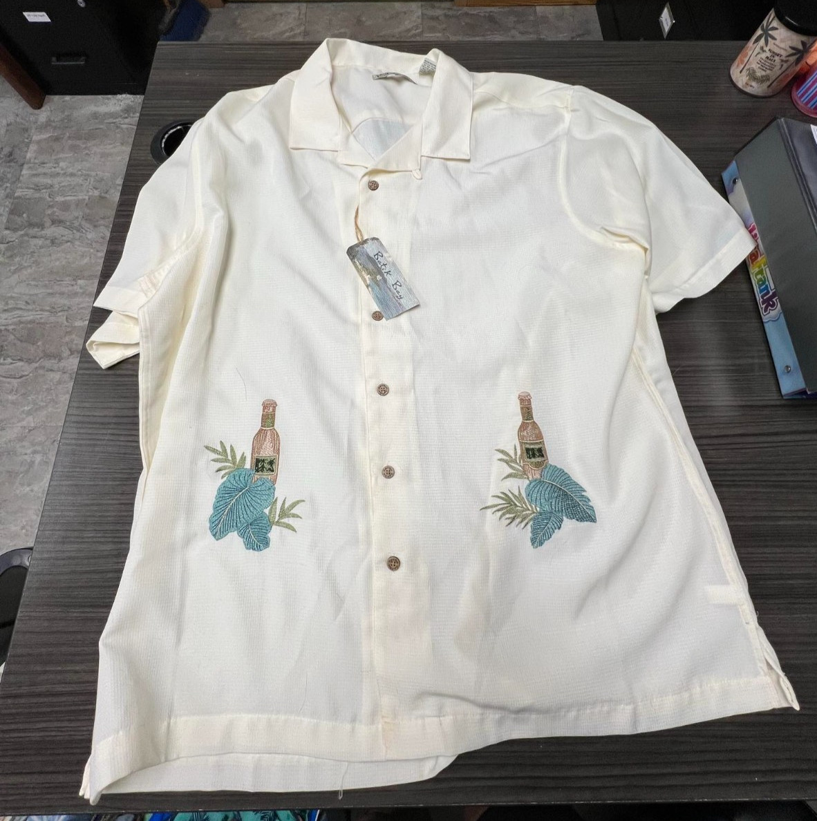 Batick Bay – Men’s Button up shirt – size XL