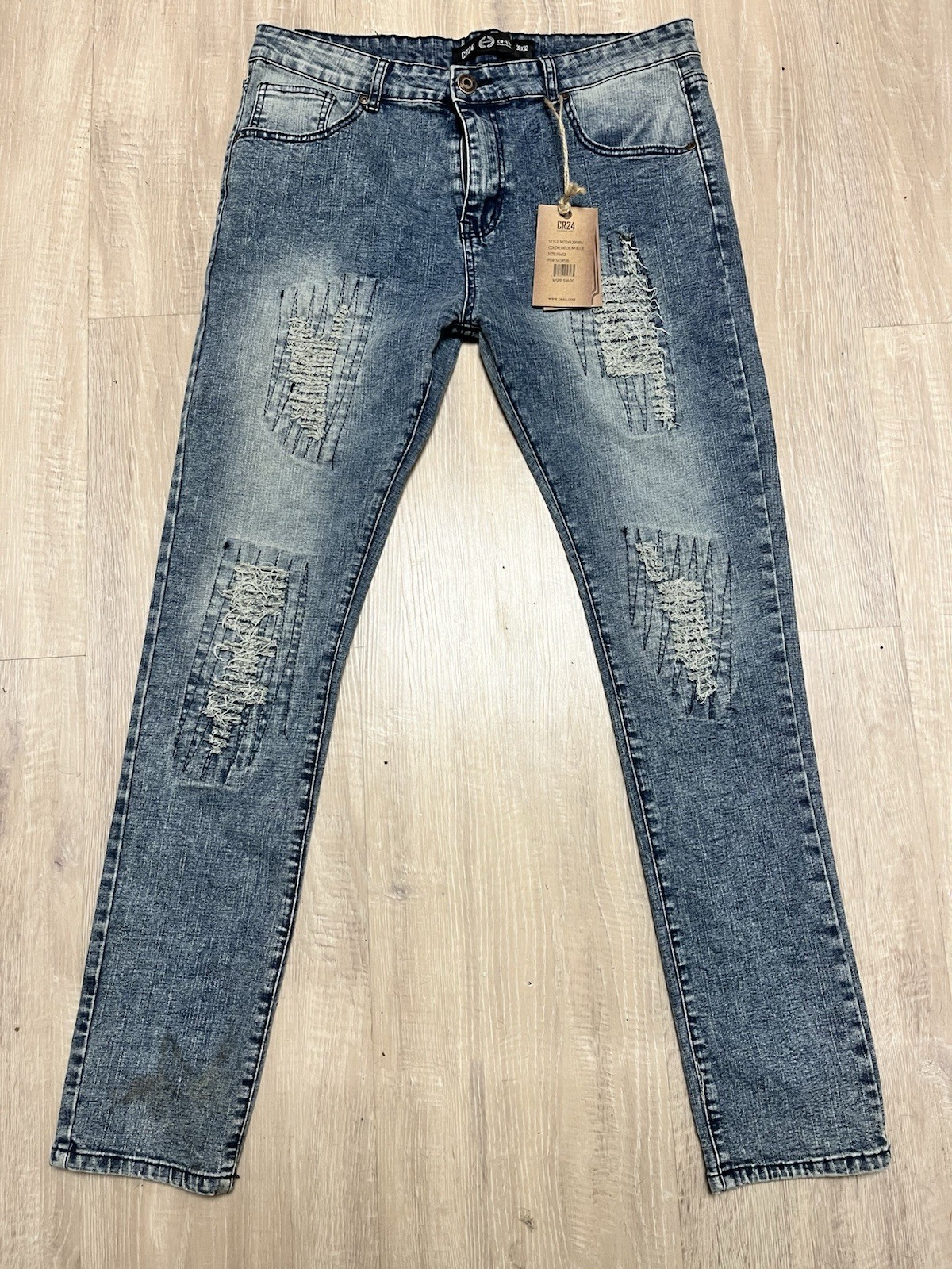 BRAND NEW WITH TAGS MENS CR-24 Size 36/32 Modern Fit Premium Crafted Denim.