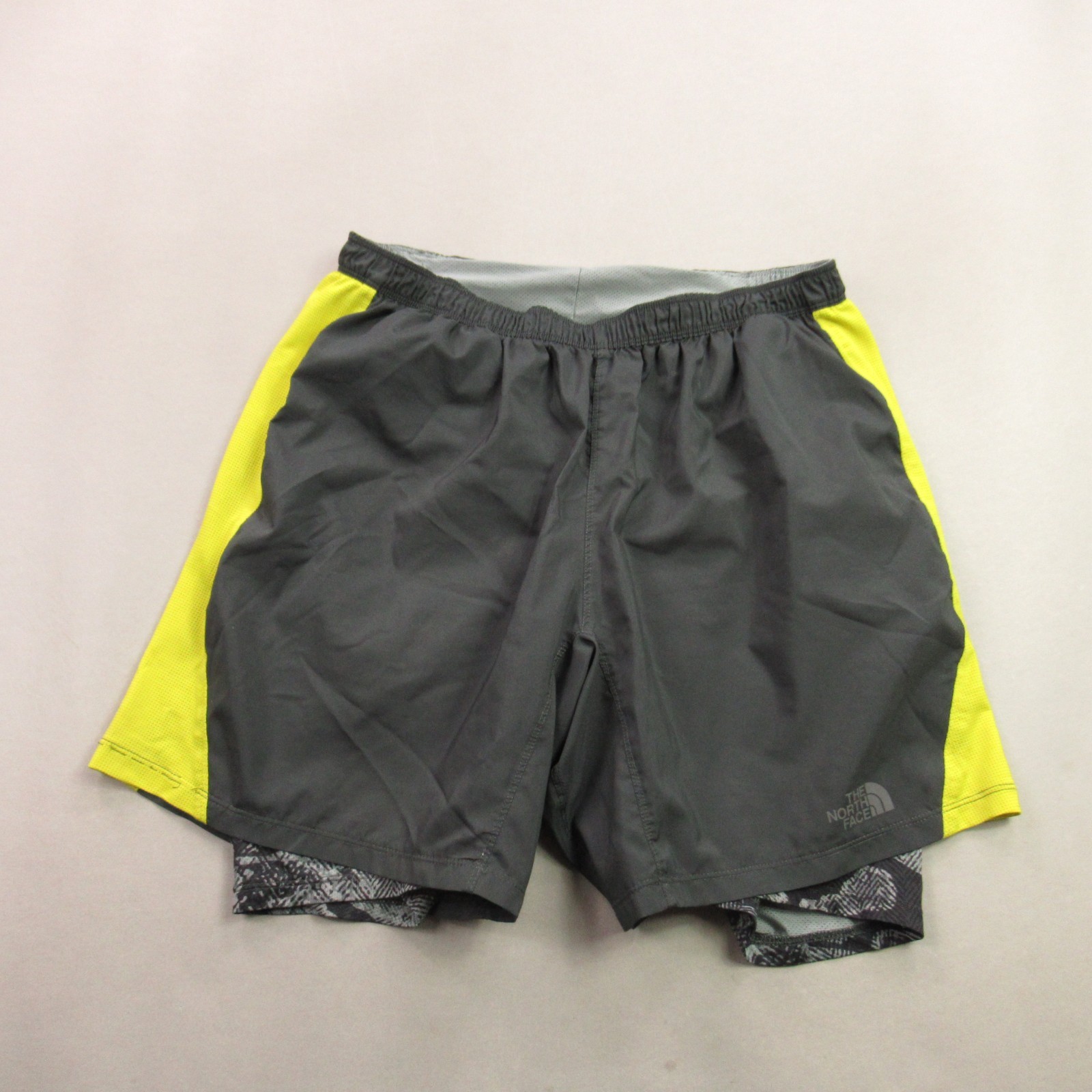 North Face Shorts Mens Medium Outdoor Workout Activewear Lightweight