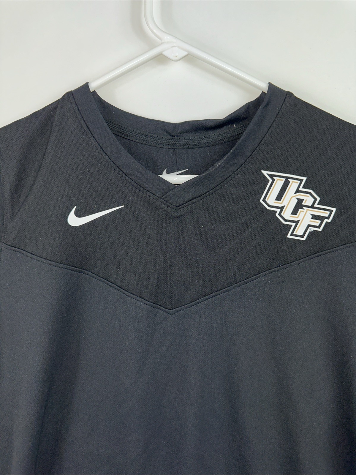 NWT Nike x UCF Knights Football Women’s Small Dri-Fit Black Training T-shirt
