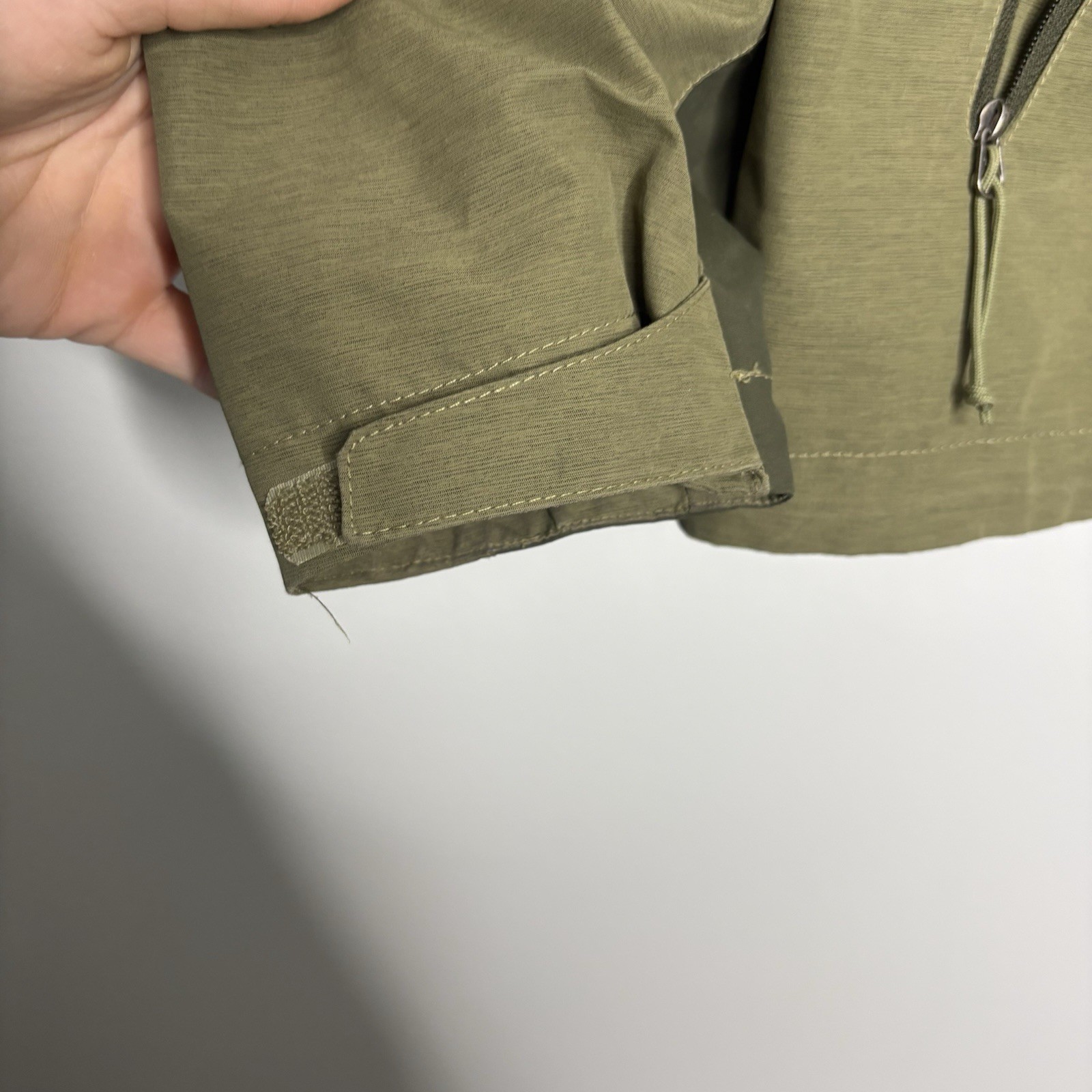 The North Face Jacket Mens Small Olive Green DryVent Waterproof Rain Coat Parka