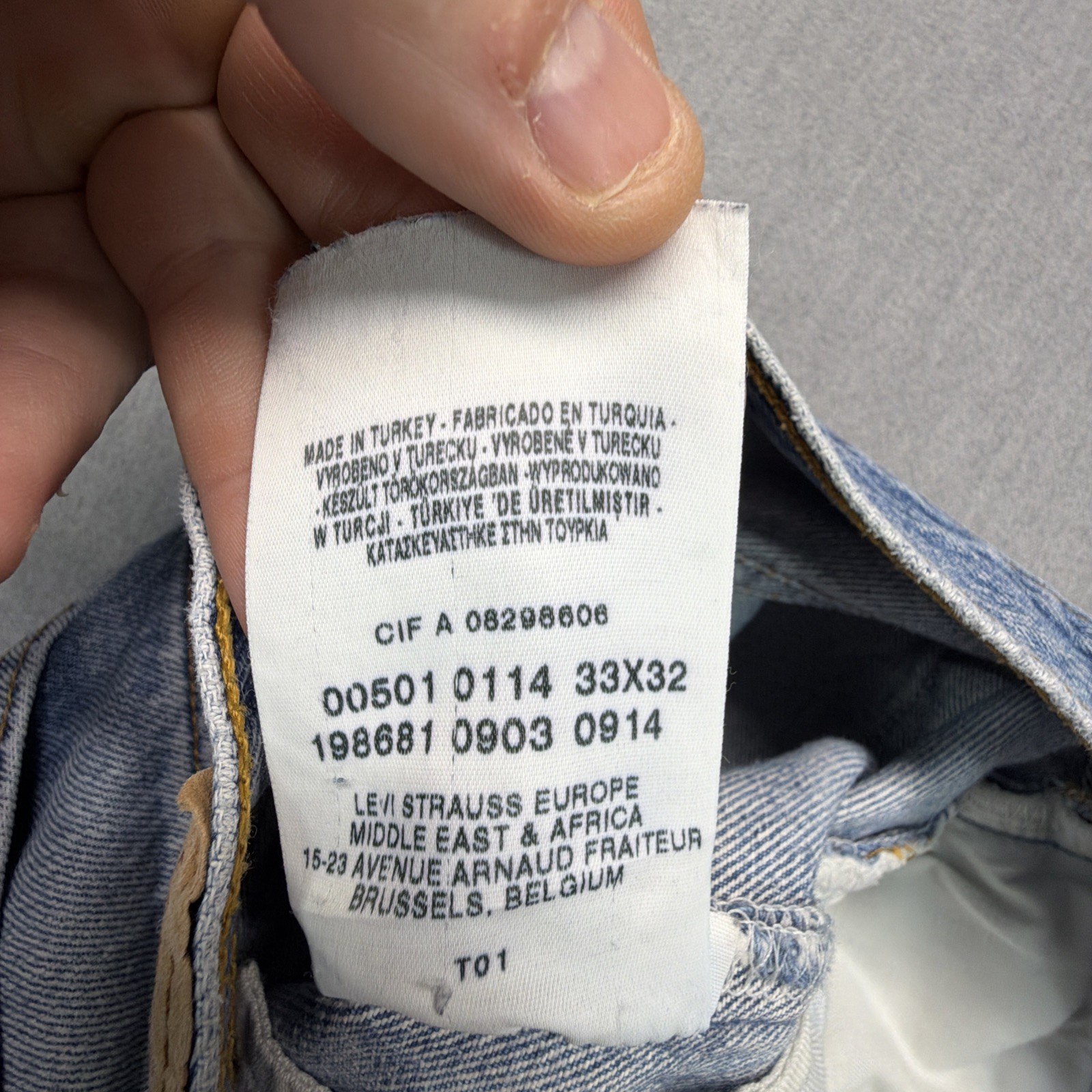 Levis 501 Light Faded Distressed Jeans Fit 31×30 Made In Turkey