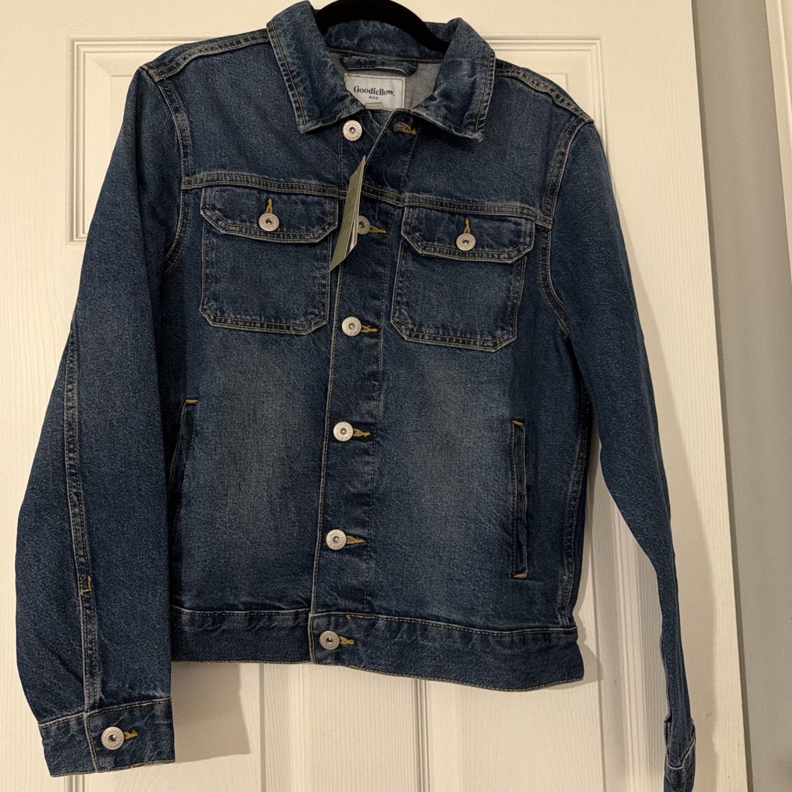 Men’s Dark wash Denim Trucker Jacket – Goodfellow & Co Size Small