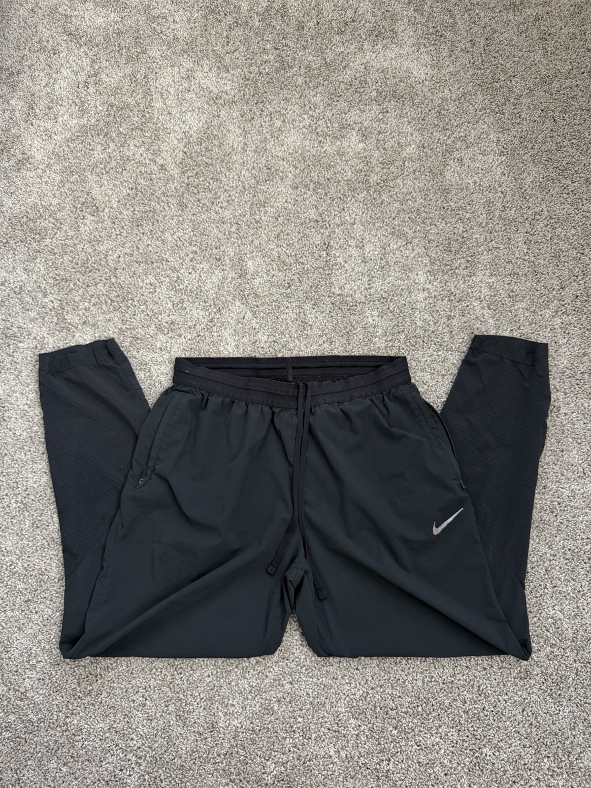 Nike Phenom Elite Reflective Men’s Jogging Pants – Black Size M