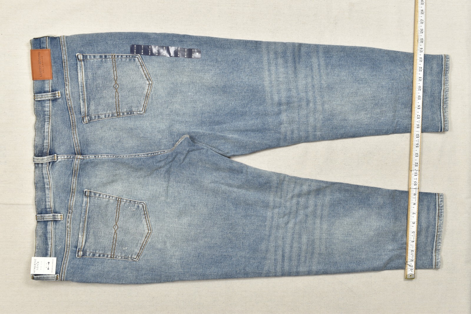 Lucky Brand Men’s Athletic Taper Denim Jeans Light Wash Blue Stretch 48×30 NEW