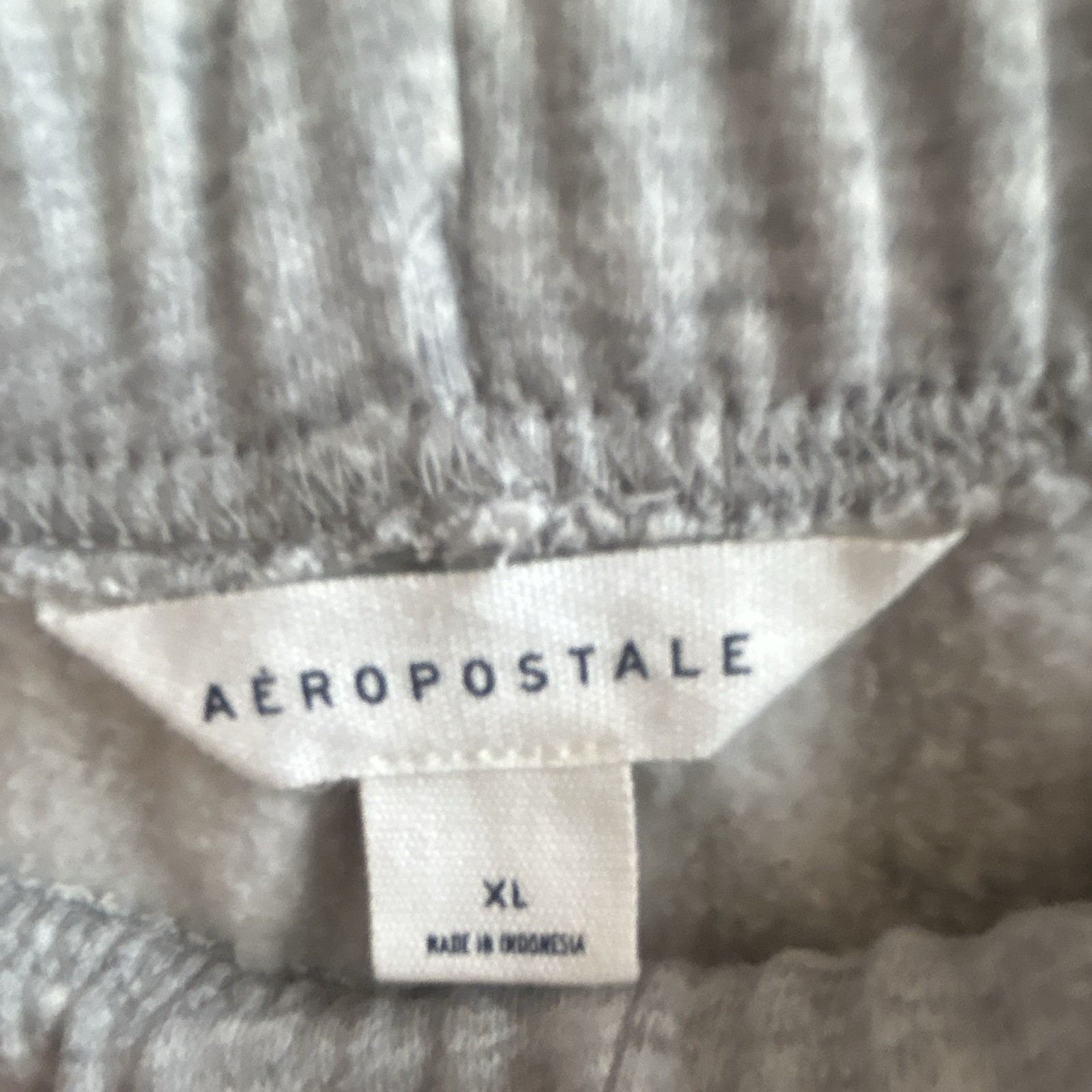 Aéropostale Men’s Gray Solid Logo Jogger Pants Elastic Waist Tapered XL
