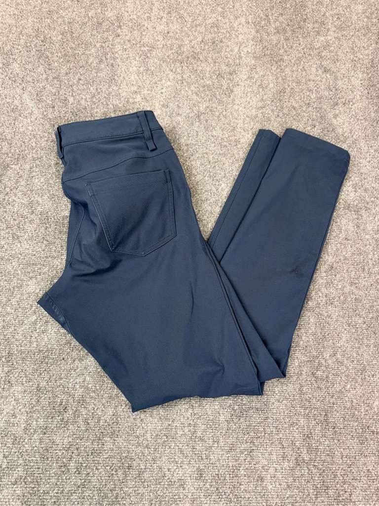 Lululemon ABC Slim-Fit 5 Pocket Pant Men’s Sz 28(30×32) Warpstreme Blue Business