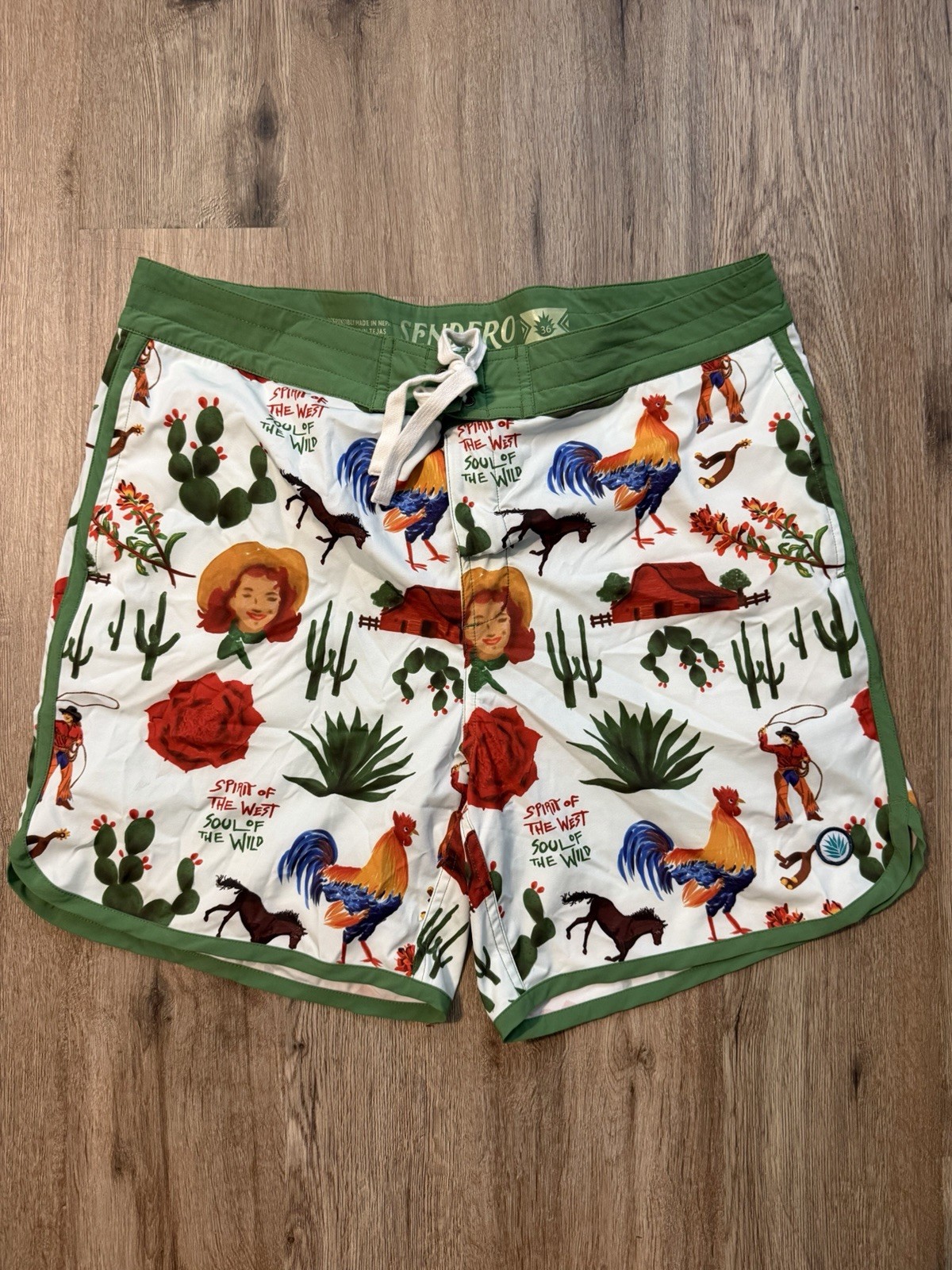 Sendero Provisions Point Bar Board Shorts Mens 36 Cowboy Surreal Pockets Stretch