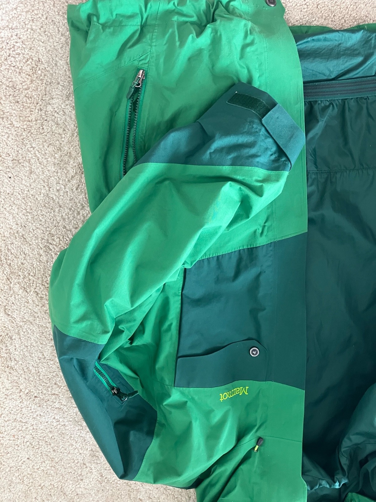 Marmot Precip rain jacket men’s large