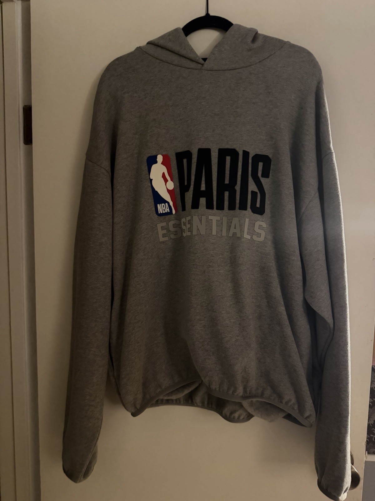 Essentials Fear of God NBA Paris Graphic Print Gray Oversized Hoodie Men’s L