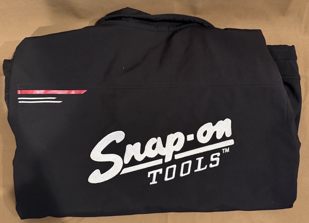 Snap On Tools Preferred Partner Men’s XL Softshell Jacket