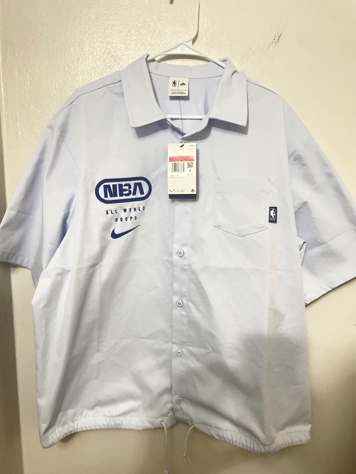 nike team 31 club mens woven short- sleeve top size L FZ7510-085