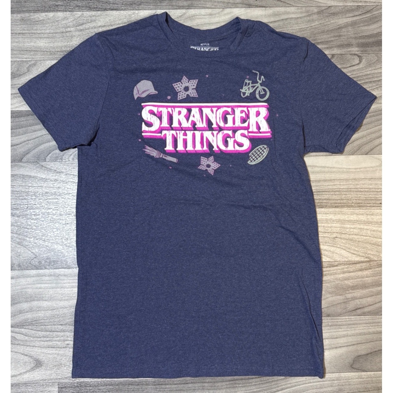 Netflix Stranger Things Graphic T-Shirt Navy Blue Pink Logo Icons Mens Medium