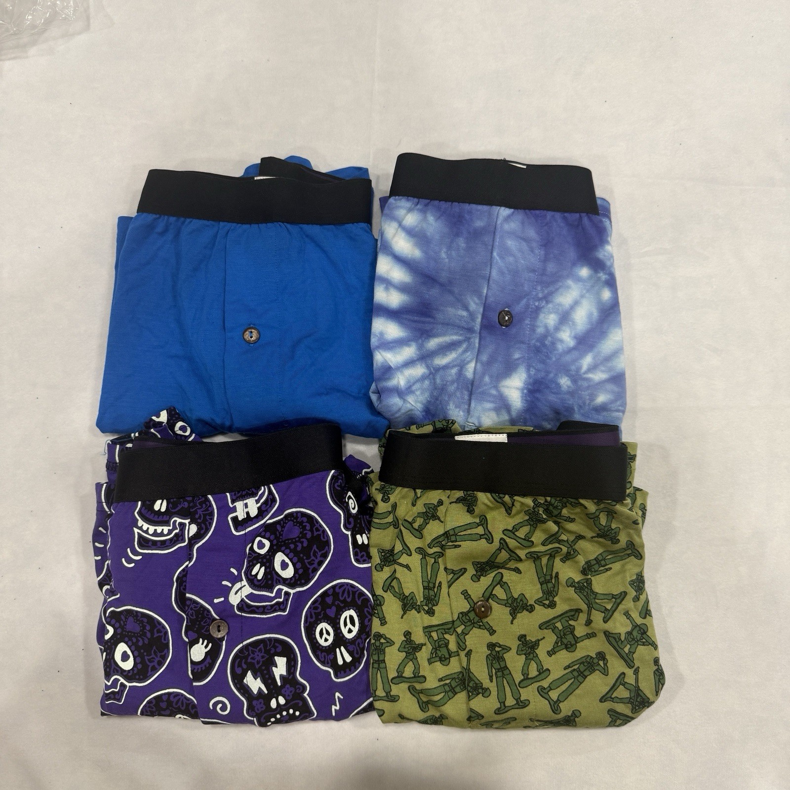 MeUndies Men’s Boxer 4 pack Size M NWOT