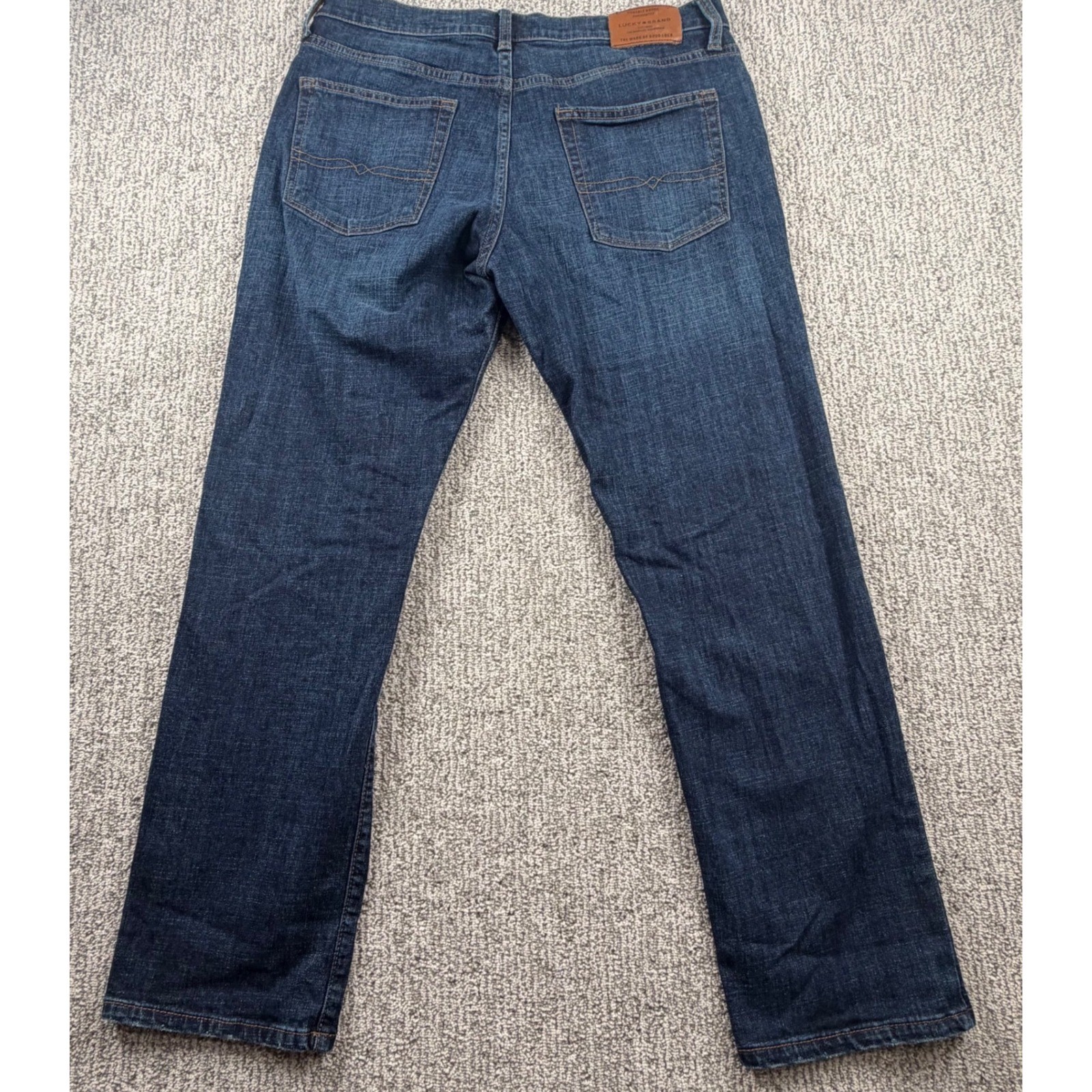 Lucky Brand 221 Straight Jeans Mens 34×30 Dark Wash Blue Denim 7MC1031