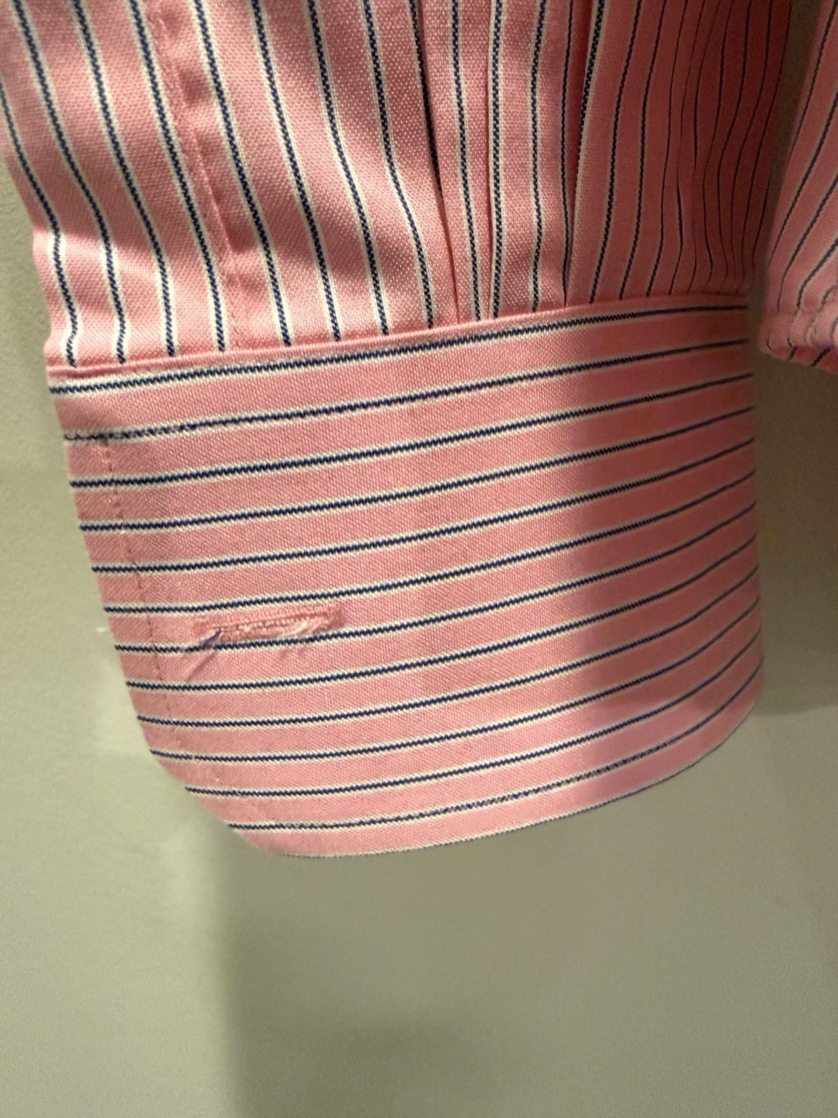 Thomas Pink London Slim Fit Traveller Dress Shirt Pink Navy Stripe 17 / 43cm