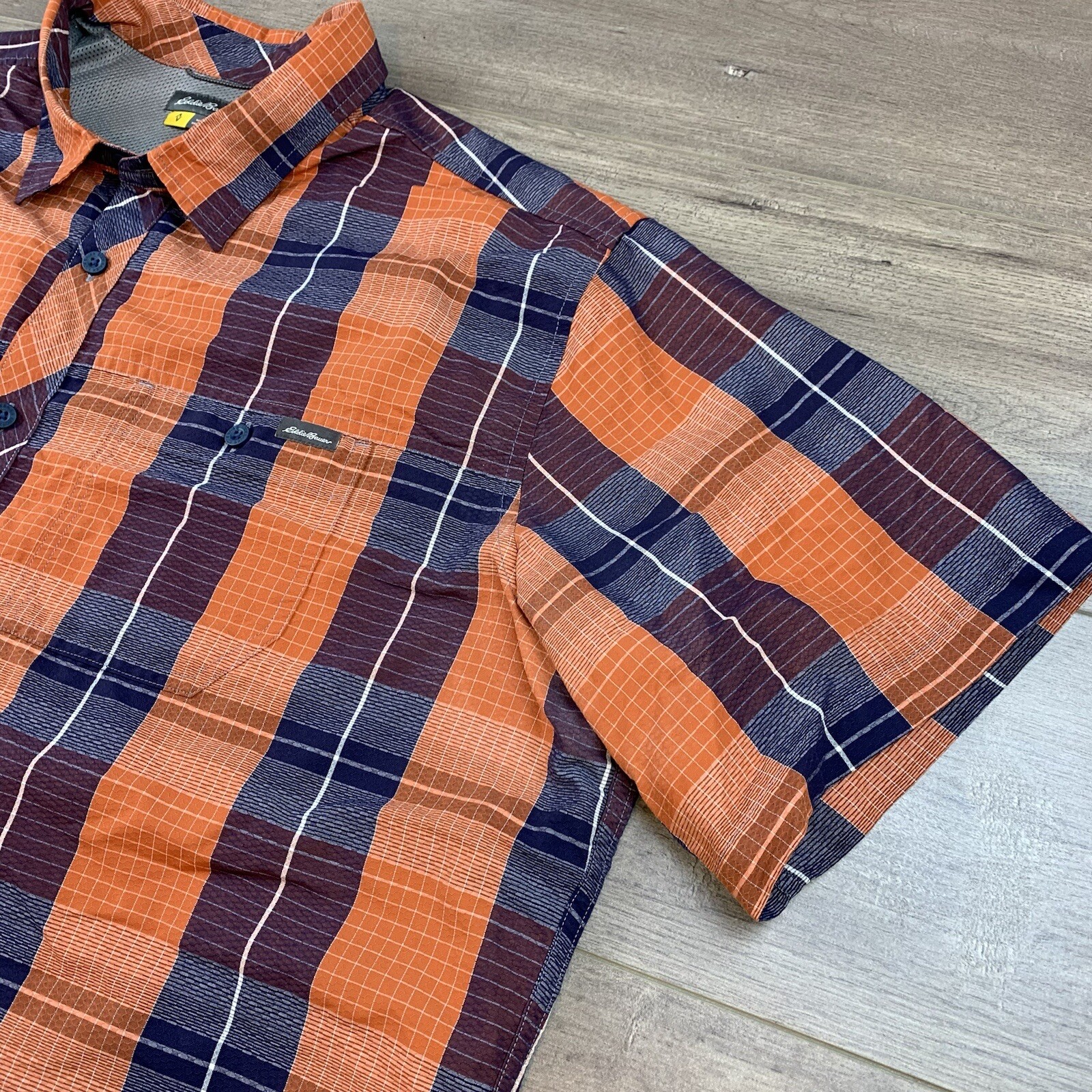 Eddie Bauer Travex Button Up Shirt Men’s 2XL Orange Plaid Short Sleeve Classic