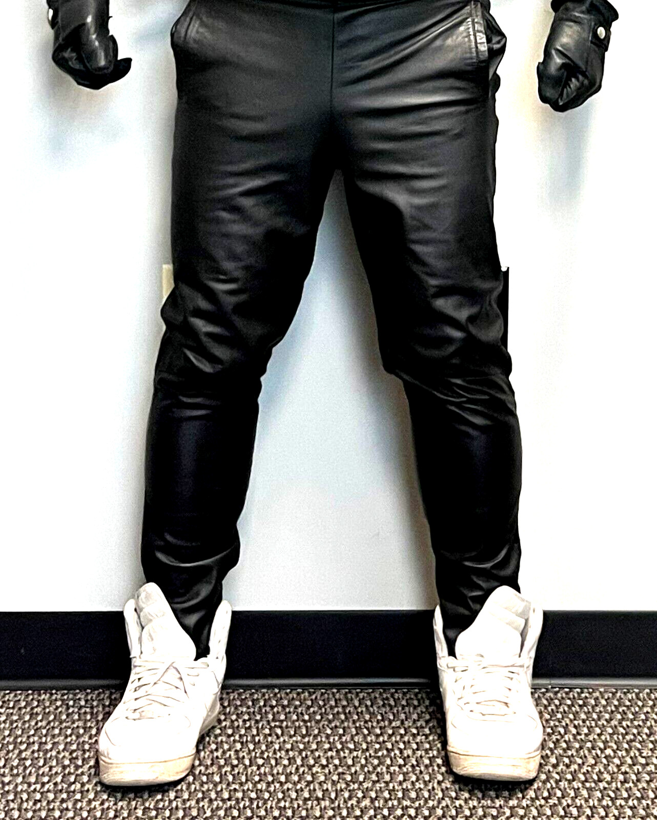 Charles Klein Black Genuine Leather Sweatpants Size 30 to 34 Waist