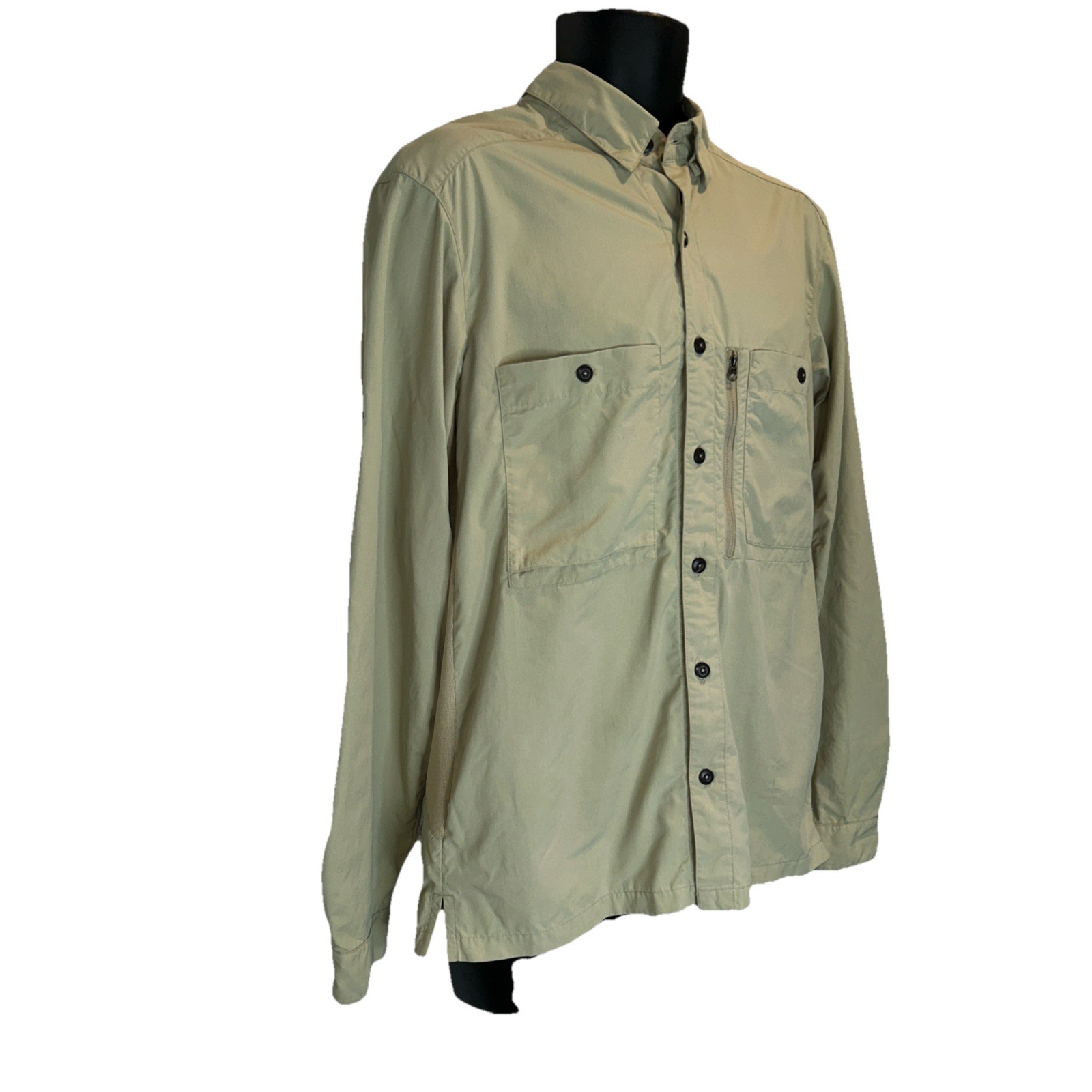 Patagonia Mens Medium Beige Cream Sun Tech Long Sleeve Button Up Shirt