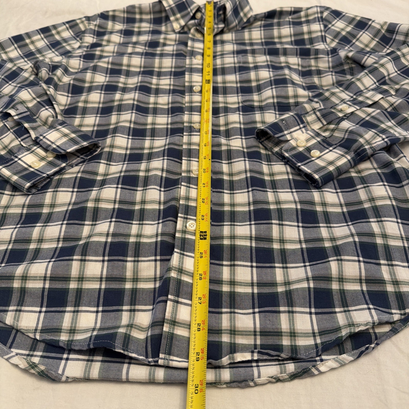 St. John’s Bay Iron Free Plaid Button Up Shirt Men’s Medium Blue Long Sleeve