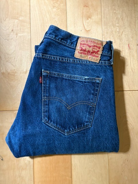Levi’s 501 Jeans Men’s 36×34 Blue Denim Mid-Rise Dark Wash 5-Pockets Button Fly