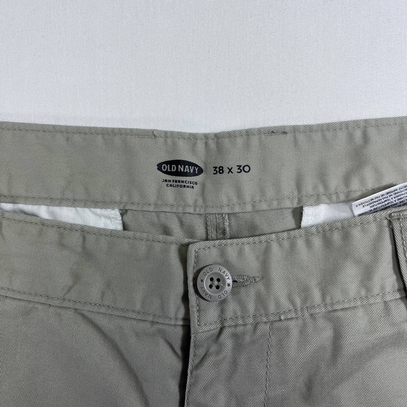 Old Navy Mens Pants 38 x 30 Khaki Tan Taper Chino Stretch Flex RN 54023 Uniform