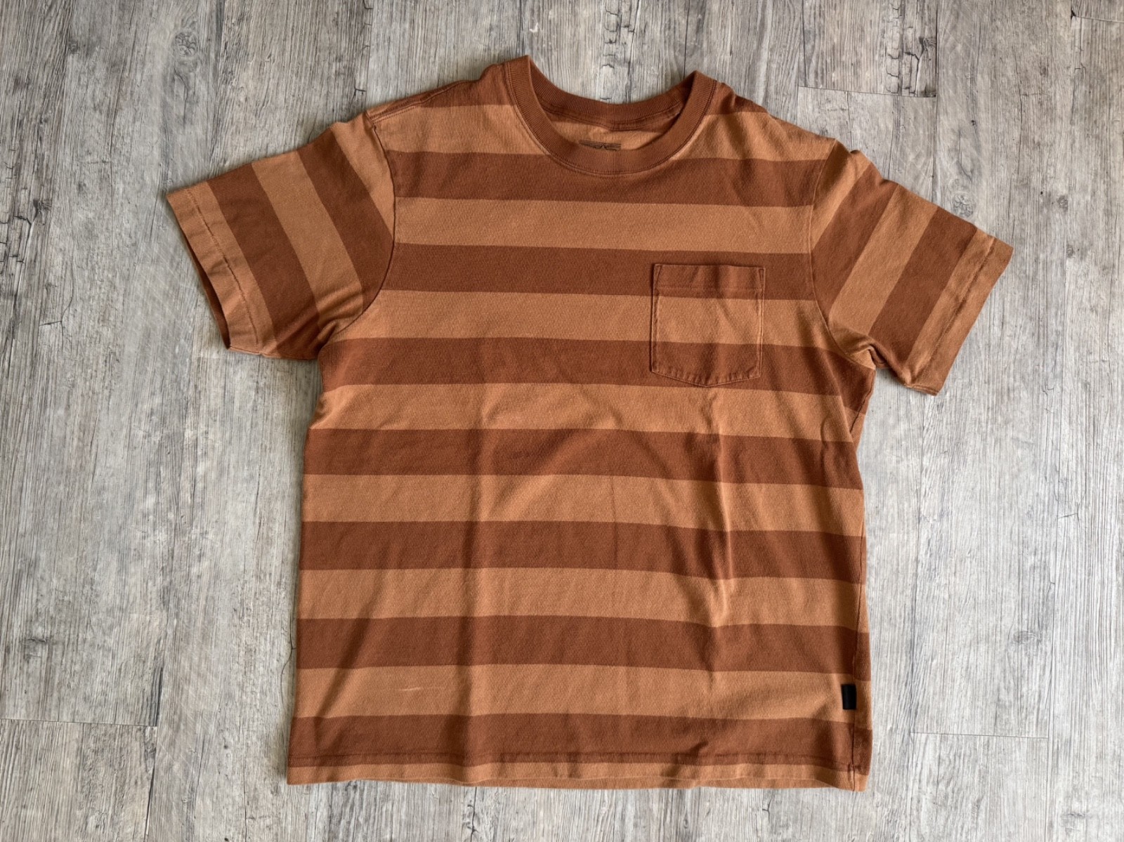 Patagonia Men’s Organic Cotton Midweight Striped Pocket T Shirt Orange Brown L