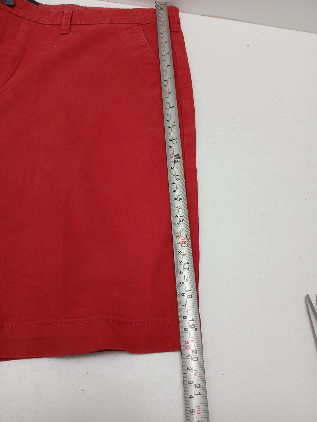 M&S Cotton Chino Shorts with Stretch Mens W40 L9 in Poppy Button Rear Pocket.