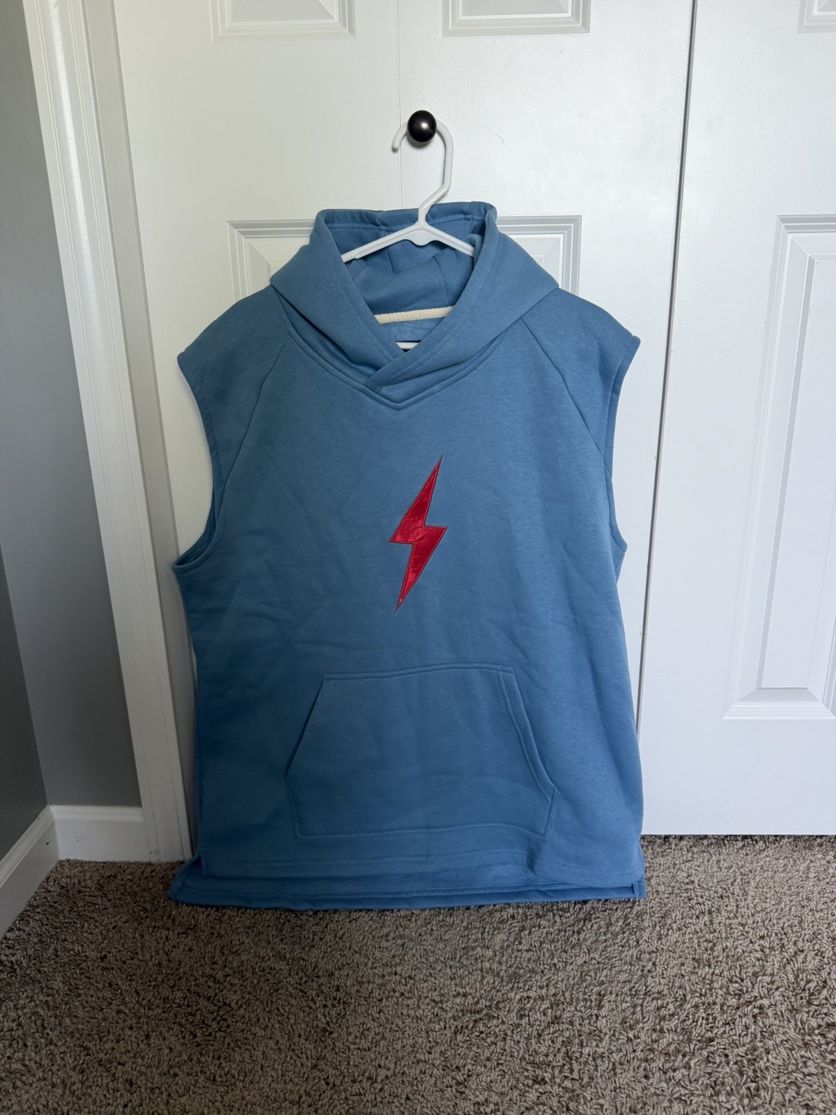 Bruce Bolt Baby Blue Cutoff Hoodie Size XL